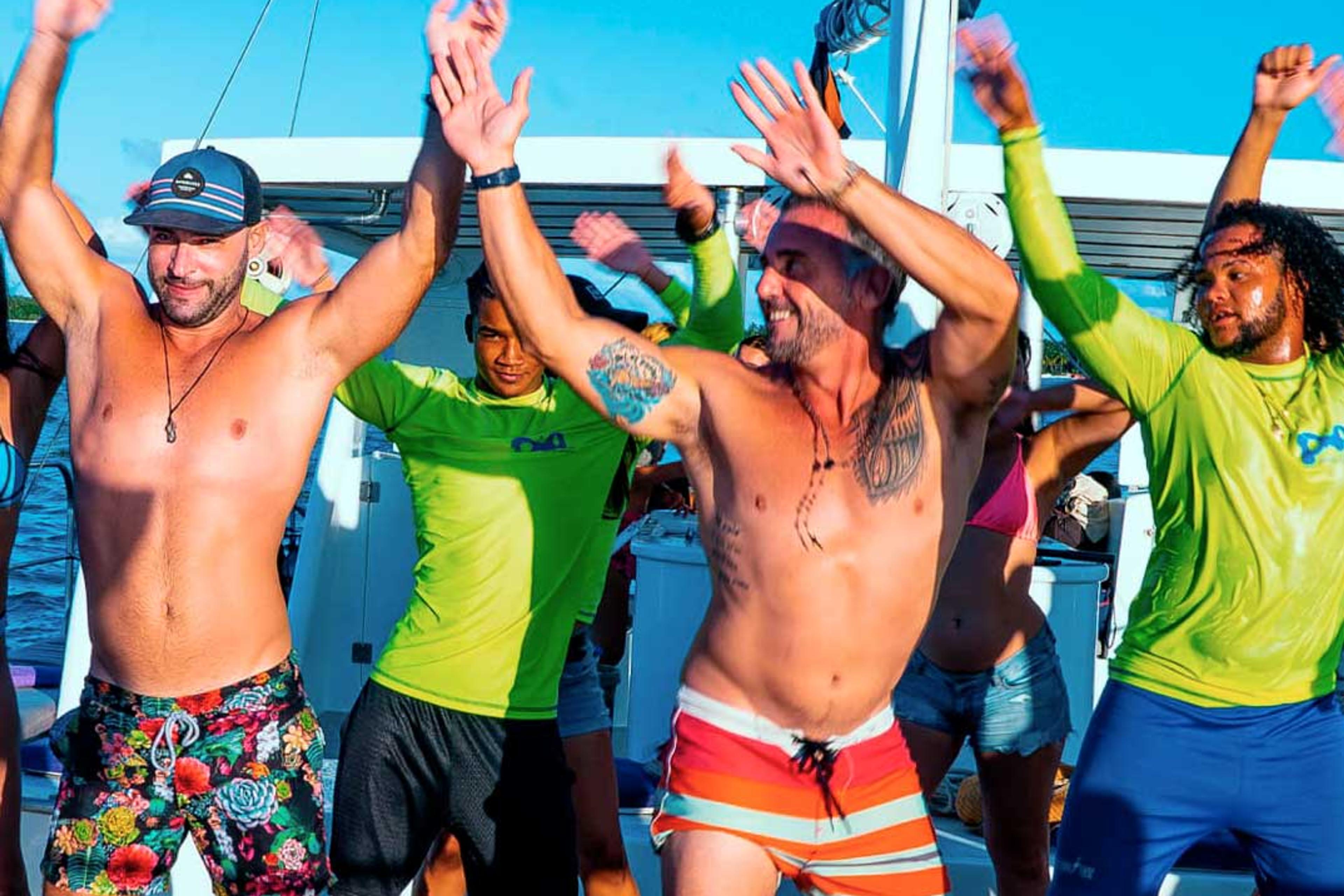 Catamaran Power Cruise et Snorkeling