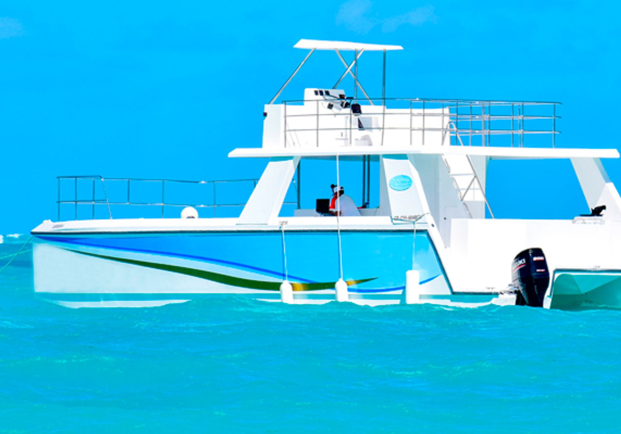 Private Infinity Catamaran gallery 4
