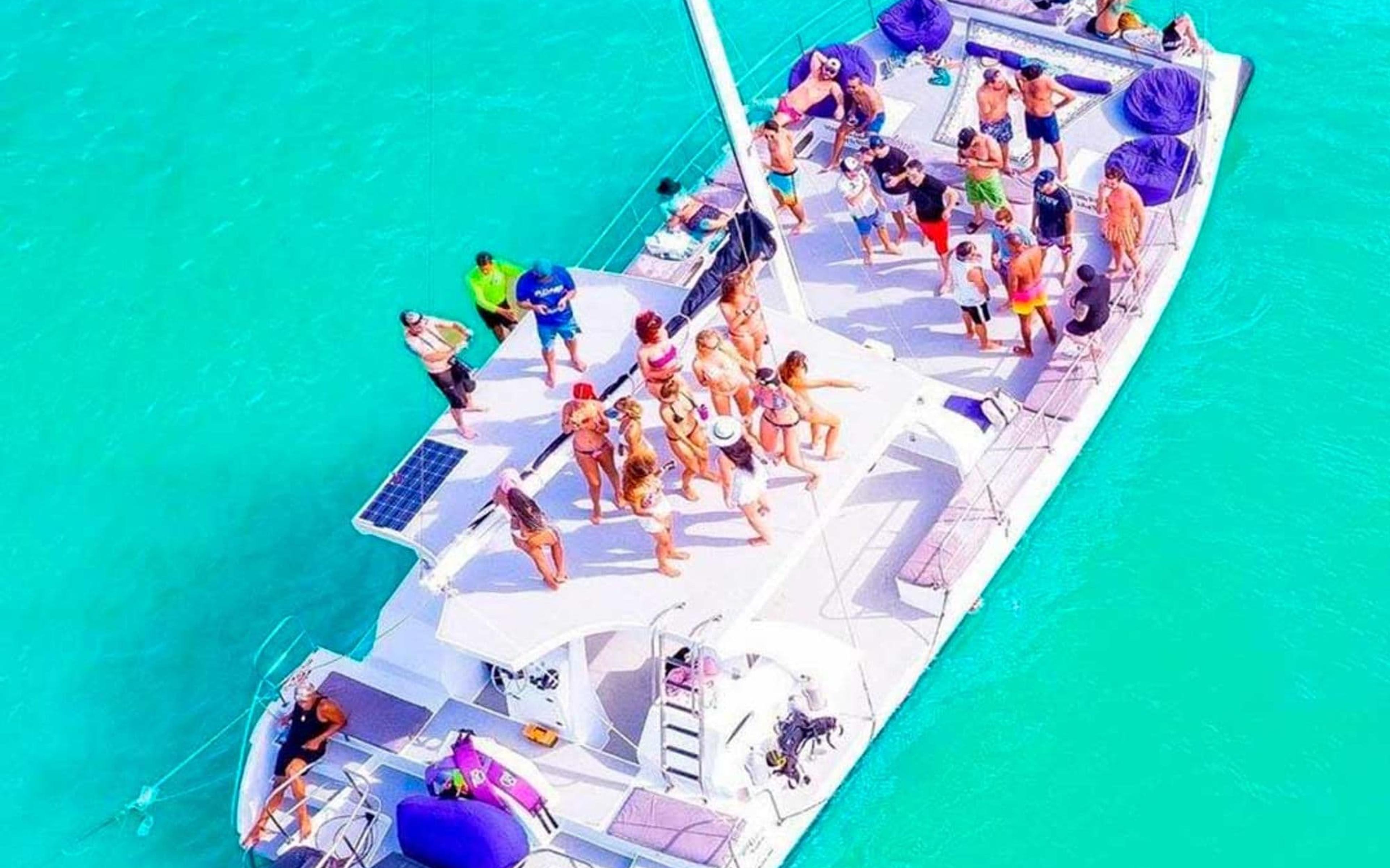 Catamaran & Golf-N-Shots Combo Punta Cana — 3