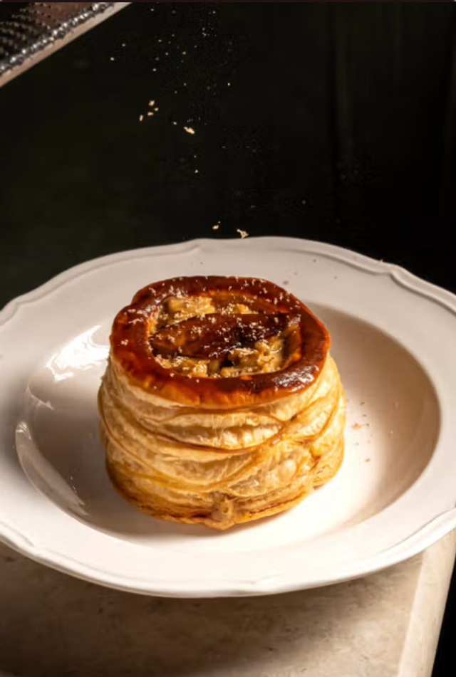 Foie gras Vol au vent with Duck confit