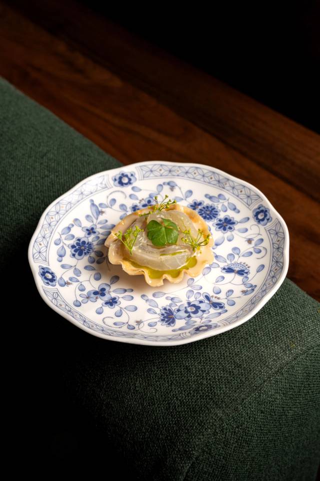 Sea bream tartelette & yuzu