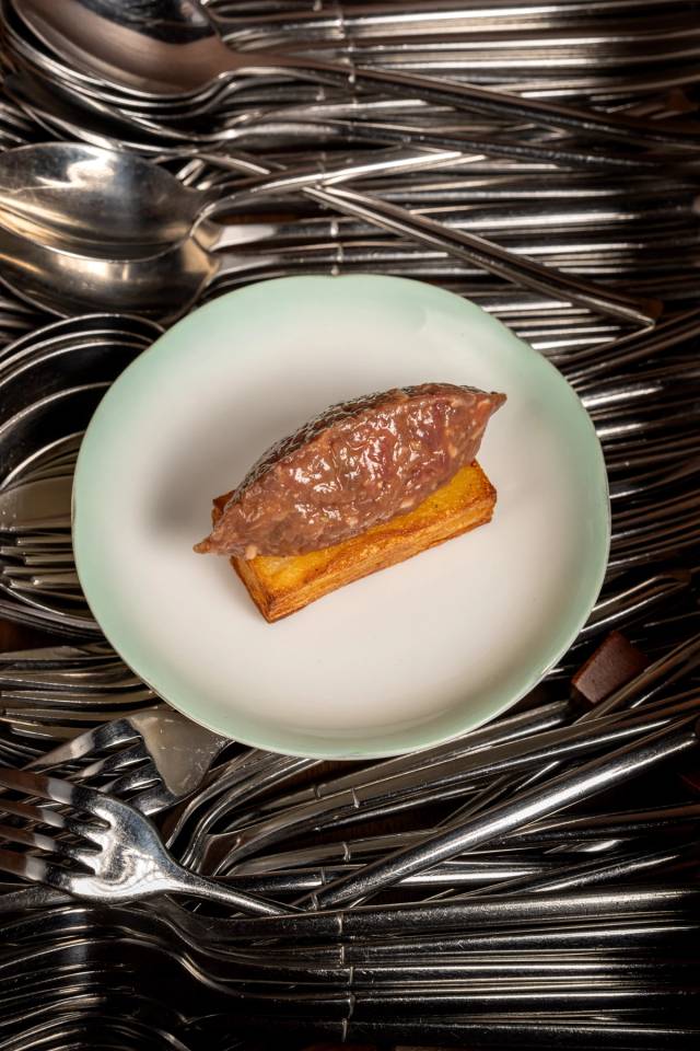 Beef tartare & potato millefeuille