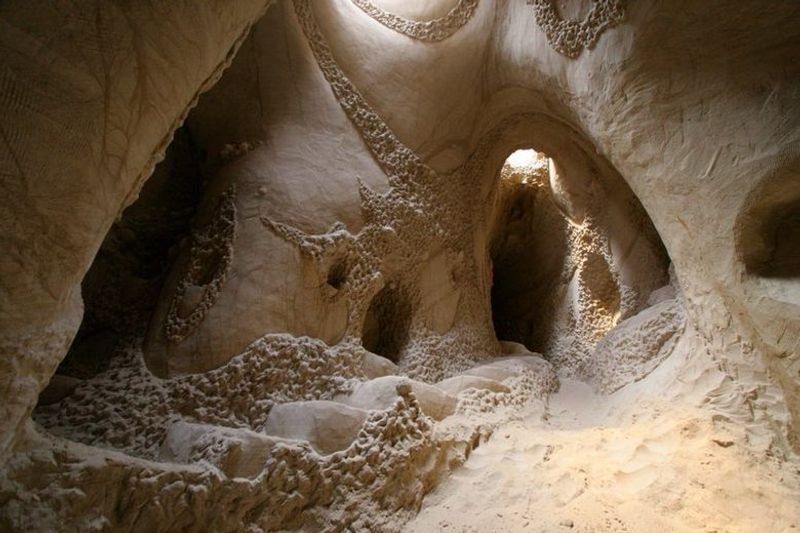 Ra Paulette's Hand-Carved Caves