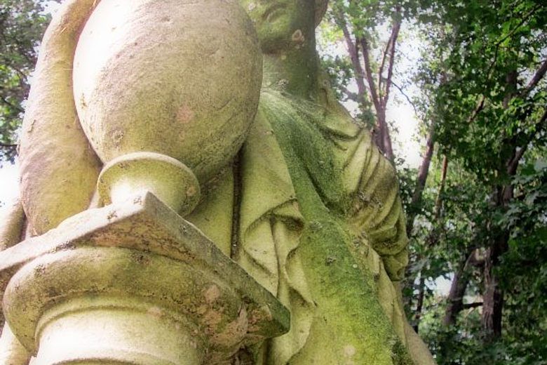 Forest Hills Cemetery