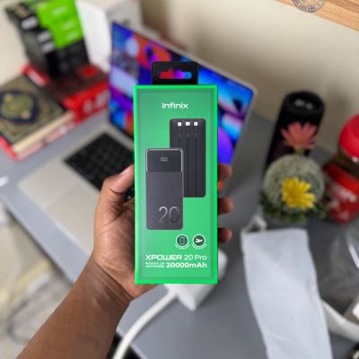 Infinix Xpower 20 Pro 20000mAh Powerbank with attached cables