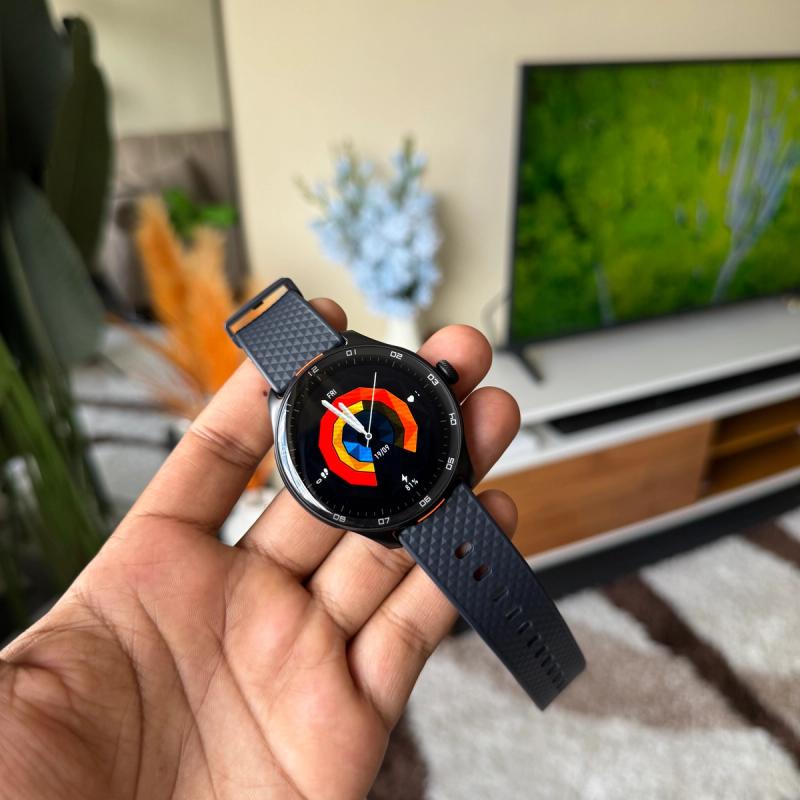 XWatch N4 Affordable Round Display Smartwatch