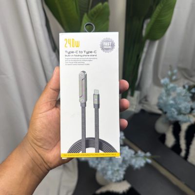 New 90-Degree 240W Fast Charging Braided Gaming Cable