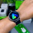 Oraimo Watch 5R 1.43'' AMOLED IP68 Smart Watch image 1