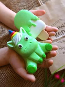Работа ученика курса Instagram TikTok Facebook Творческие занятия для детей 4–10 лет в студии живописи Viktoria Art