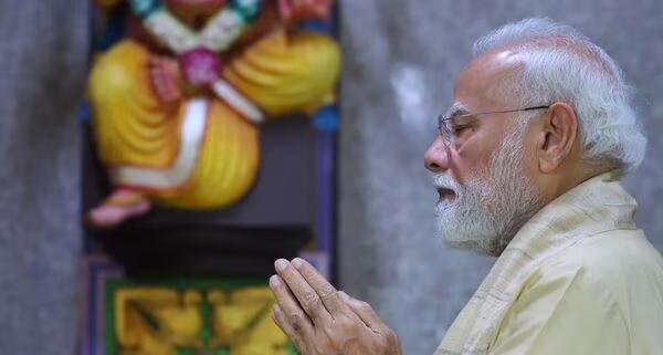 PM Modi Marks 25 Years in Public Office, Reaffirms Resolve
