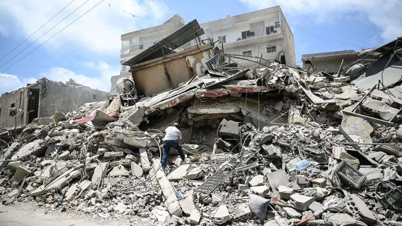 Iran Reports 18 Dead and 108 Injured in Latest US Strikes