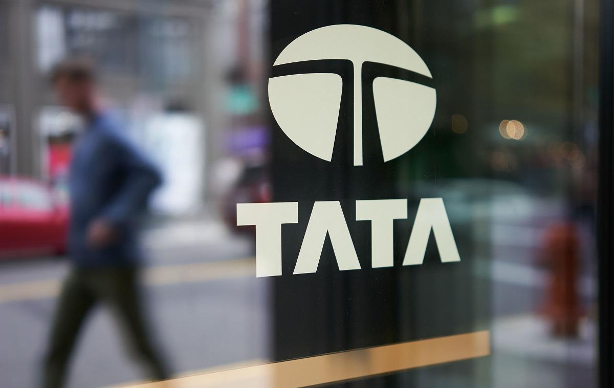 Tata Group Stocks Lose $3.2 Billion Amid Tata Sons Rift