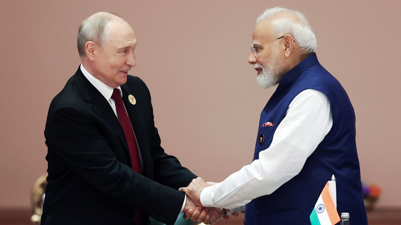 Putin Praises PM Modi’s Ideas for Peaceful Resolution in Ukraine