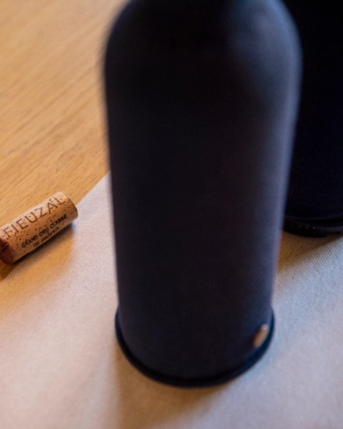 Fieuzal cork wine tasting