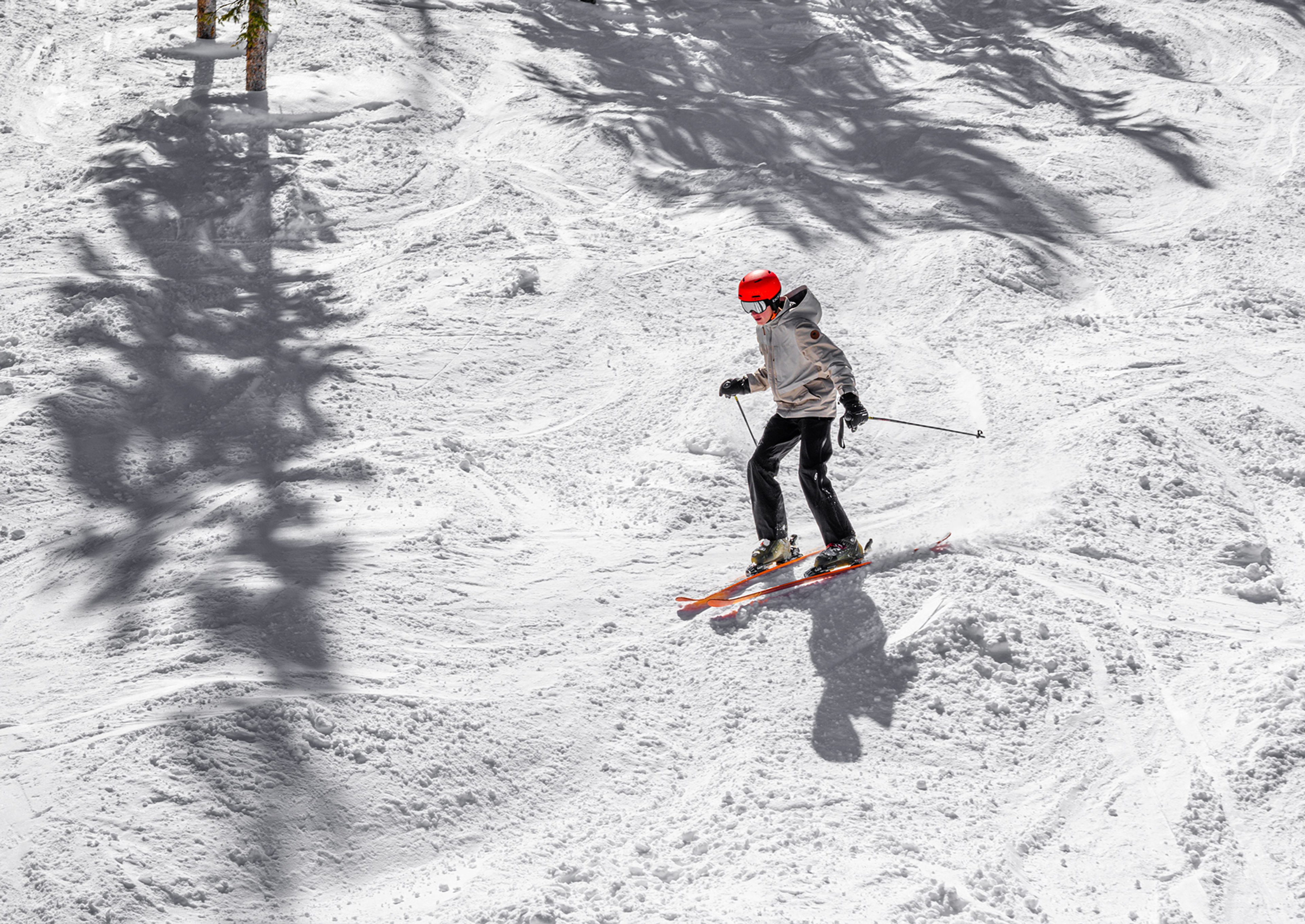 skiing