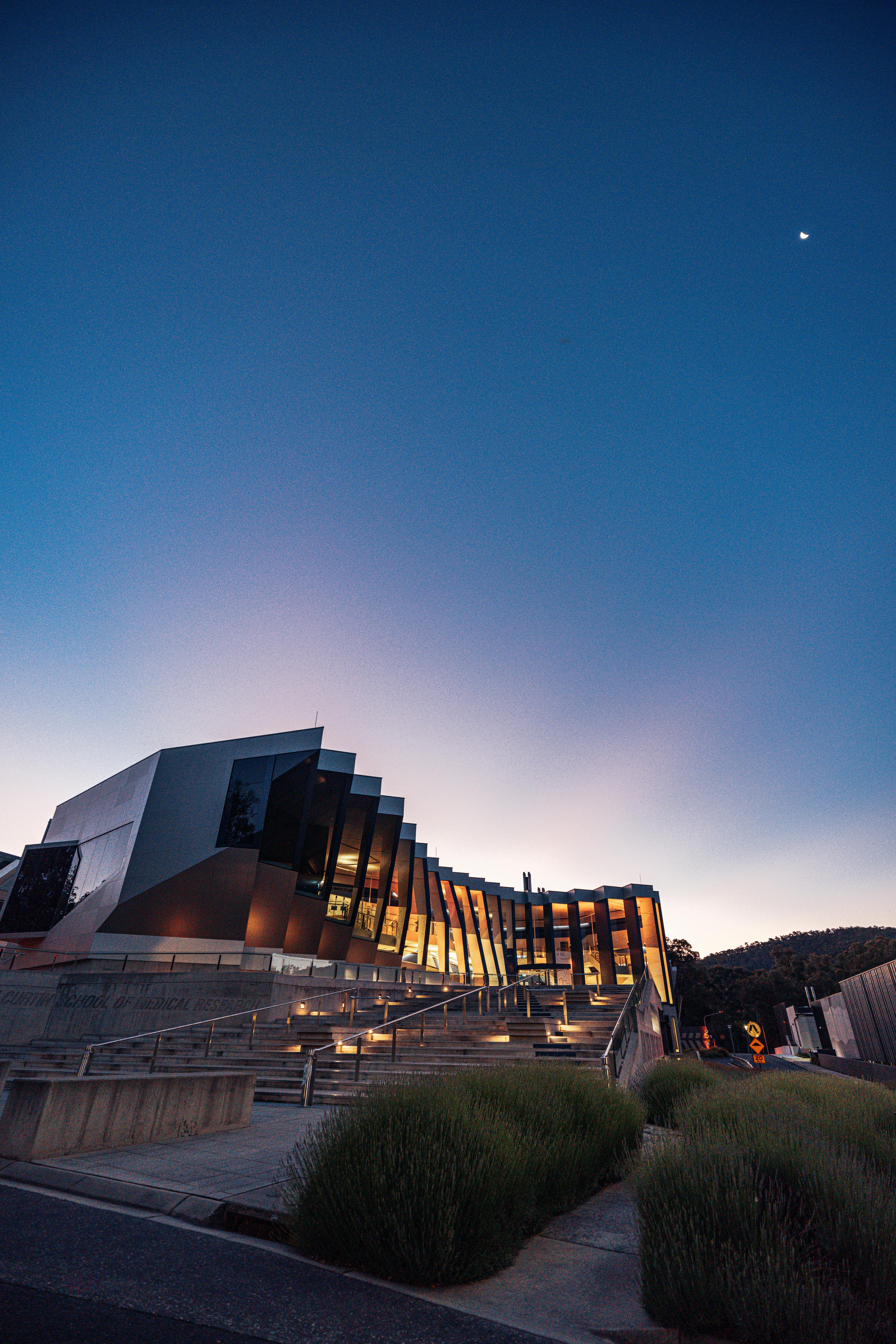 Canberra, ANU, John Curtin School of Medical Research - 2025