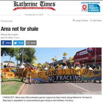 p2324-Katherine-Times-'frac