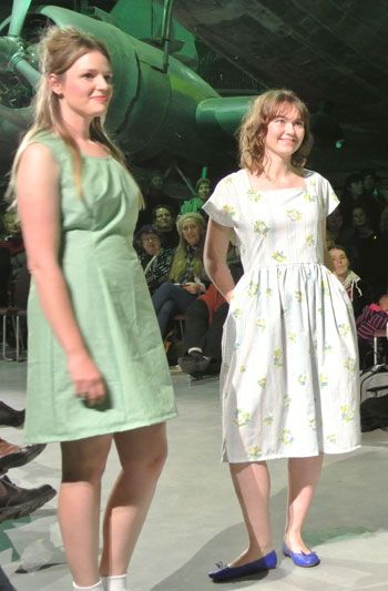 p2249-Couture-young-duo