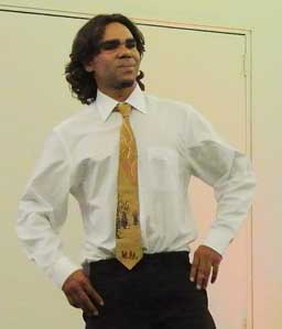 p2143-Black-Hannah-tie