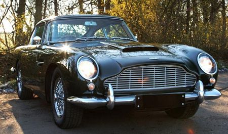 p2260-Aston-Martin-DB5