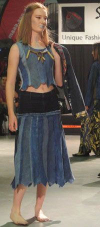 p2342-Couture-Wauchope
