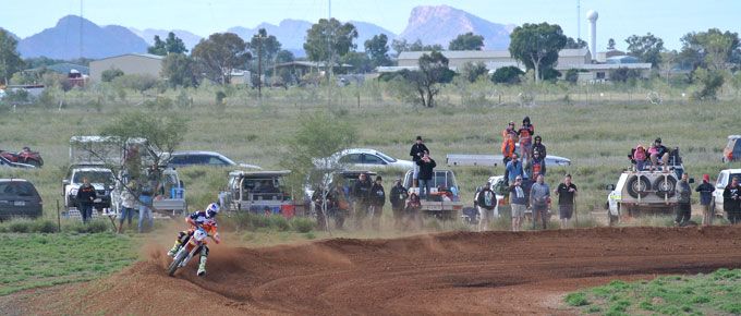 p2333-Finke-Price