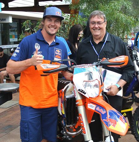 p2333-Finke-Price-Ryan