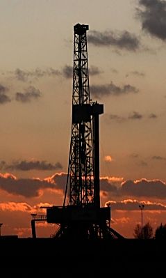 p2298-shale-fracking-rig