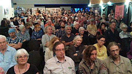 p2357-pine-gap-crowd