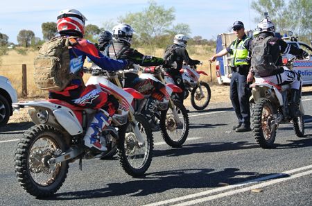 p2244-Finke-trafficjam-3