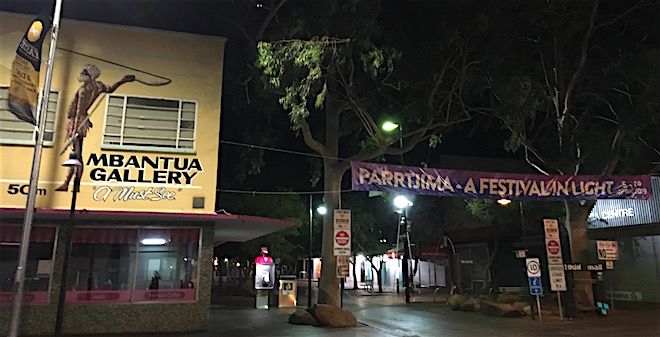 p2621 Todd Mall Parrtjima 660