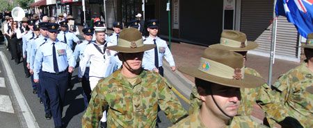 p2325-Anzac-march-9