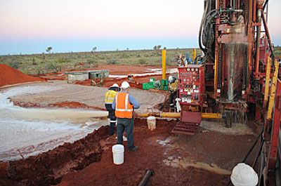 p2327-Nolans-bore-drilling