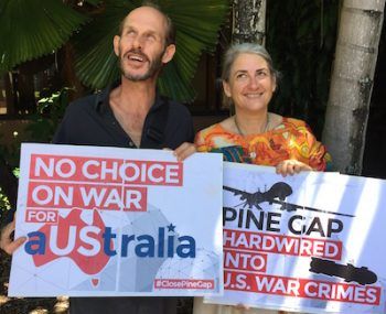 p2499r Pine Gap Margie & Paulie 400