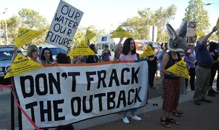 p2222-fracking-demo-2