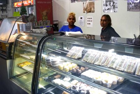 p22101-HMB-bakery-3