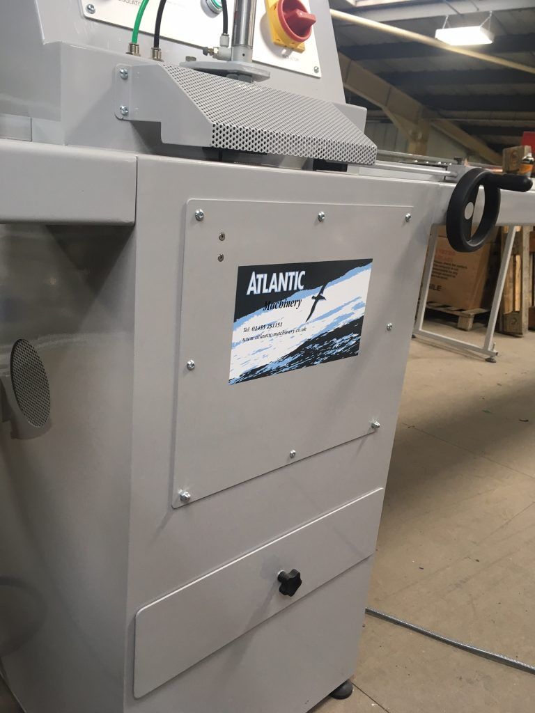 Digital Spacer Bar Saw