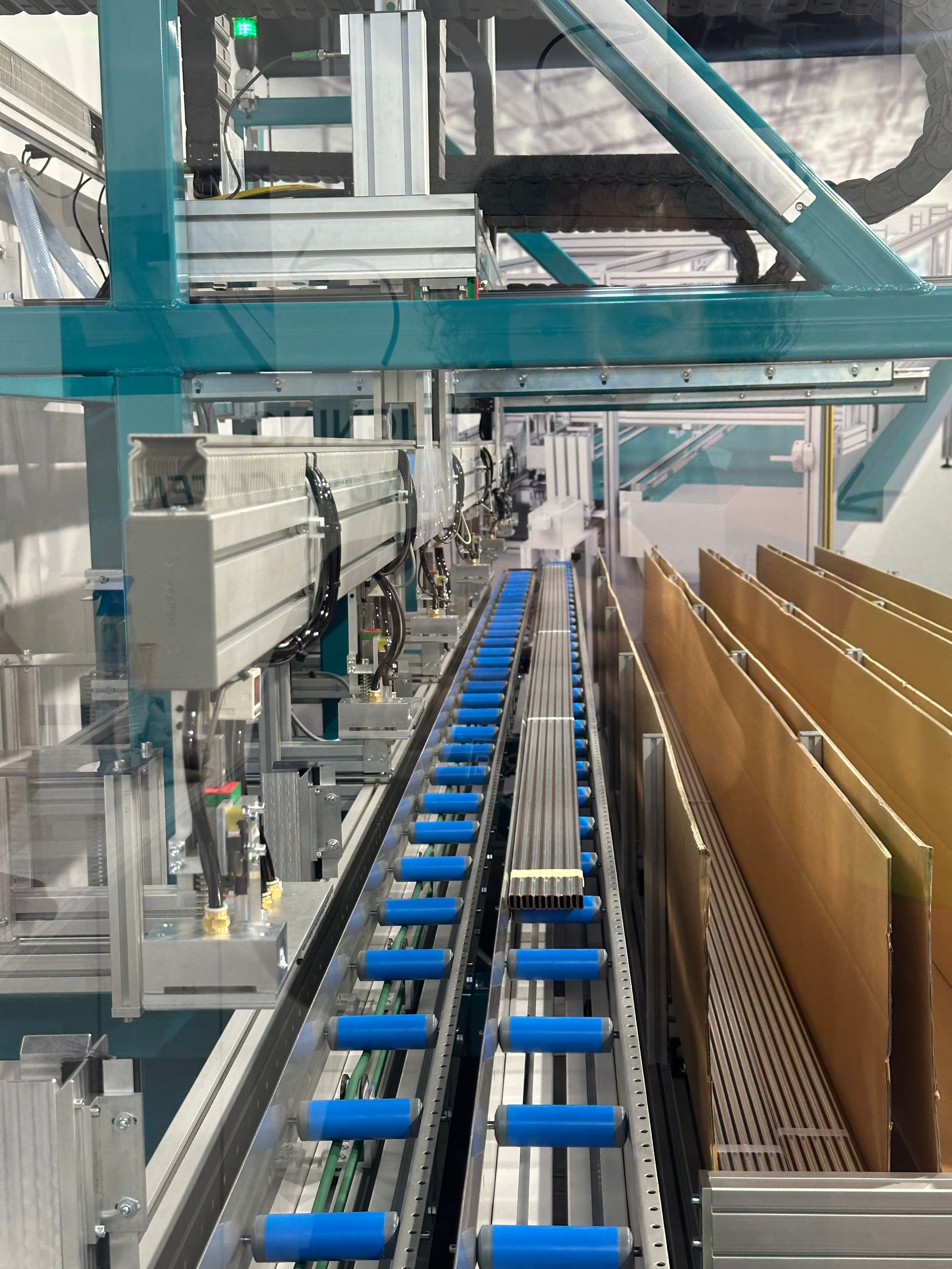 R&R bespoke packaging machine