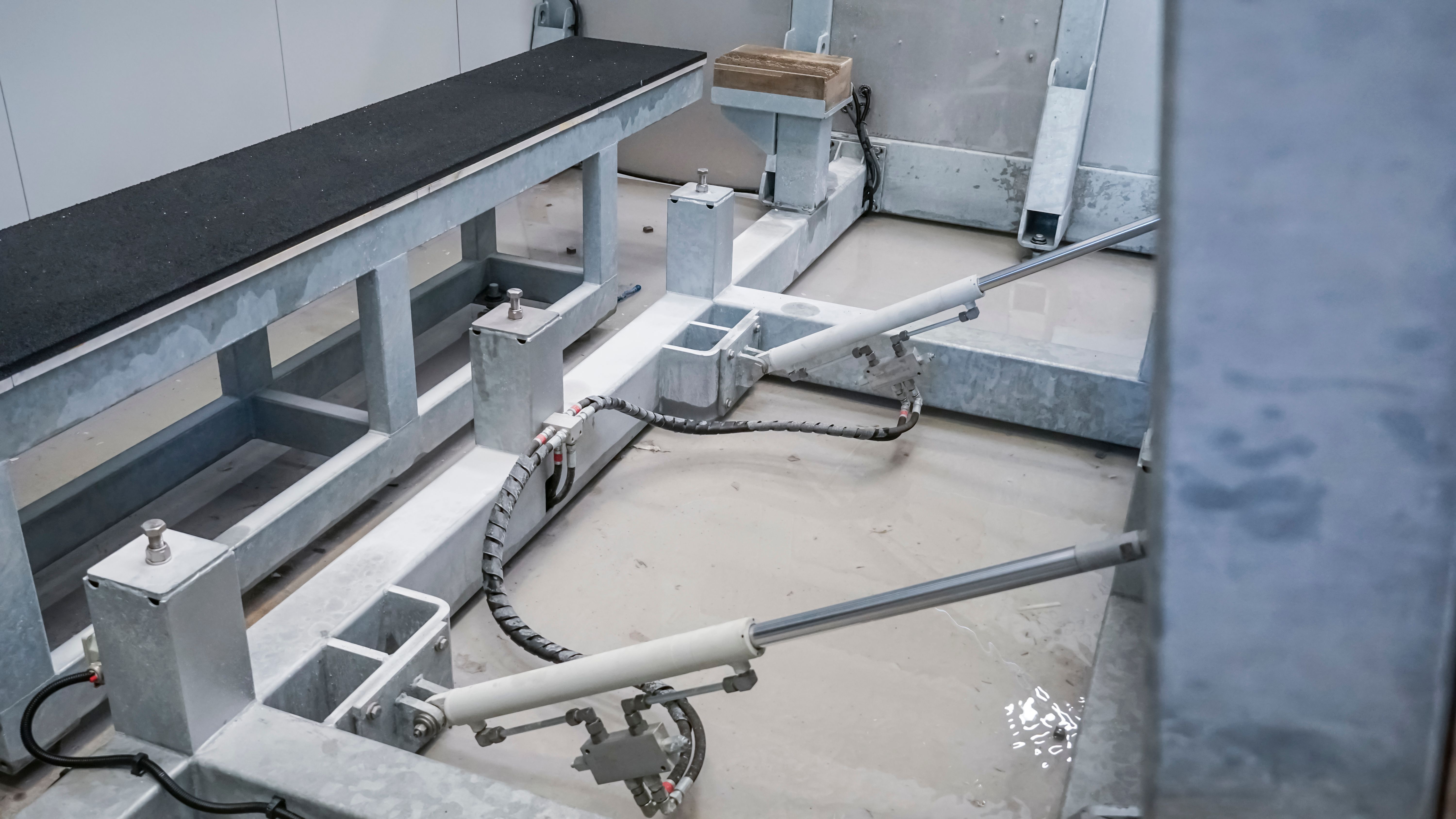 Hydraulic Rams 