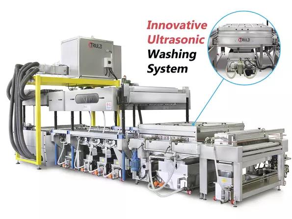 Triulzi ultrasonic washer for automotive glass