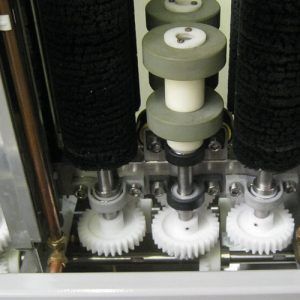 Compact Vertical Glass Washer