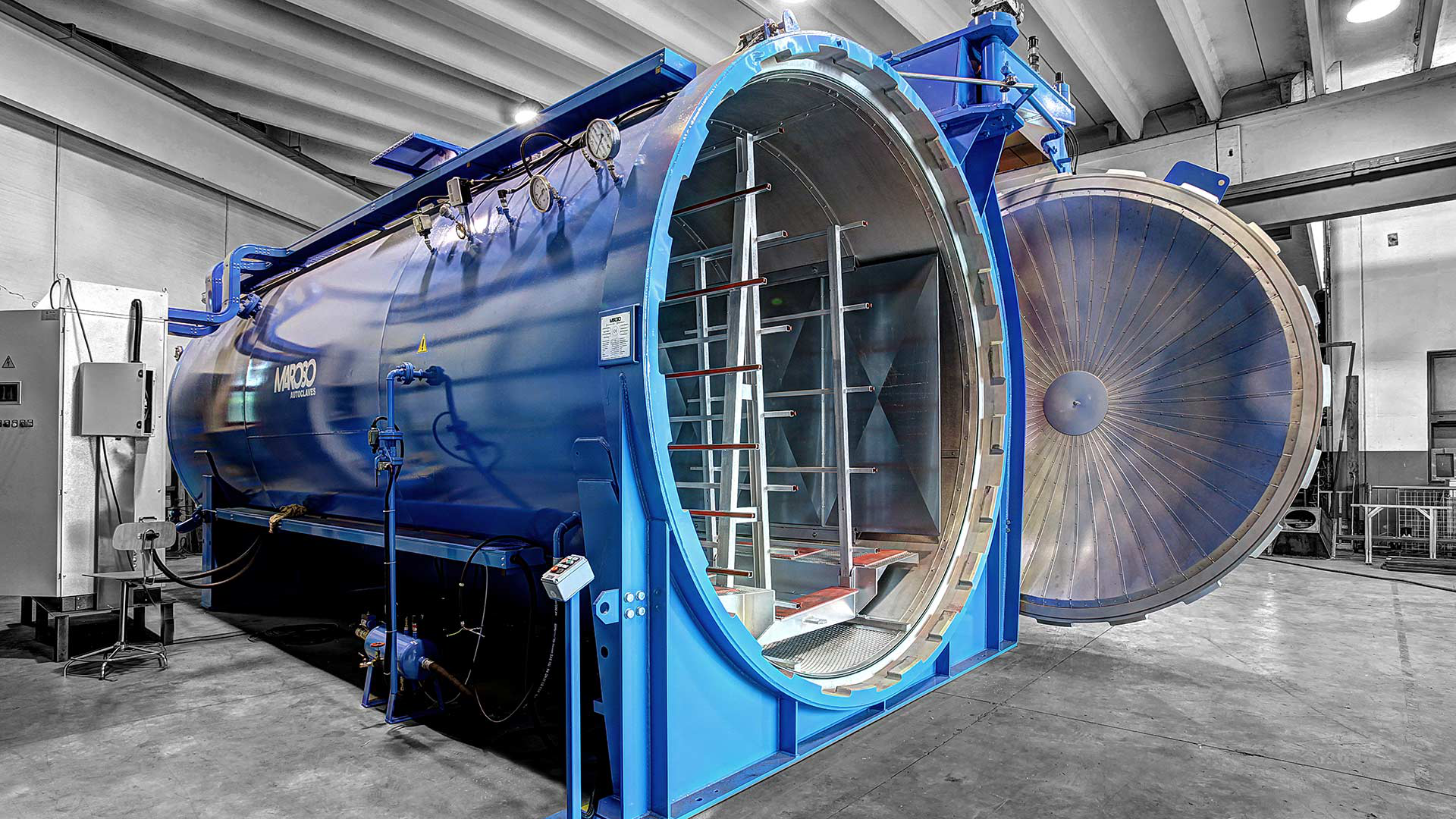 Maroso autoclave with the door open