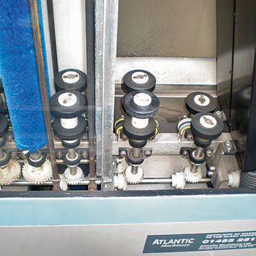 Compact Vertical Glass Washer