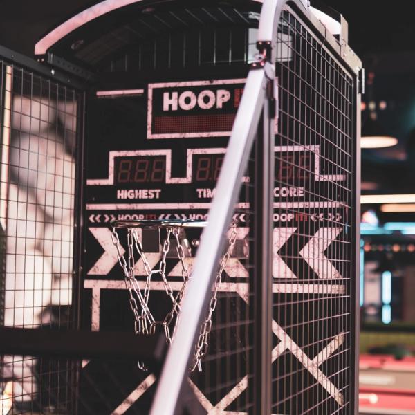 Basketball & Arcades