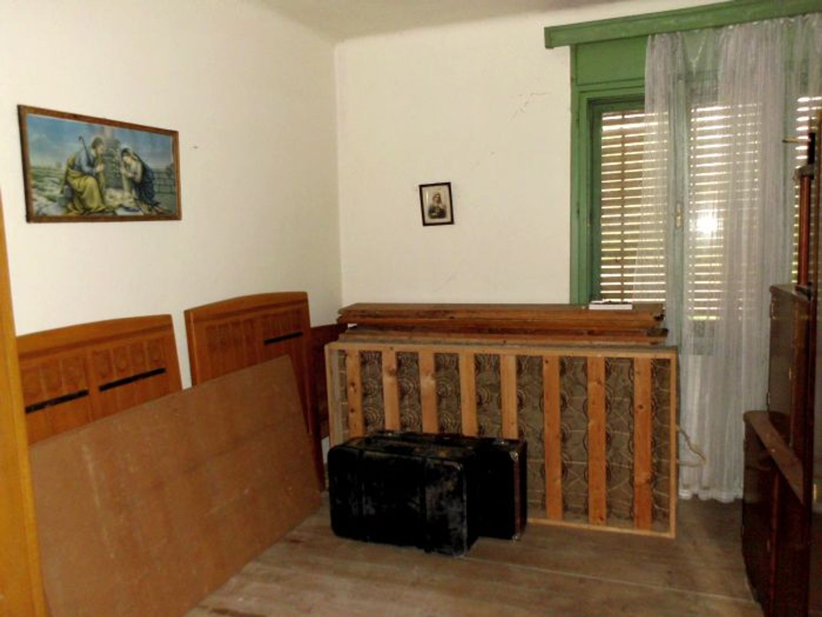 Starija kuća sa objektima, gradilište, V. Zdenci — fotografija 10