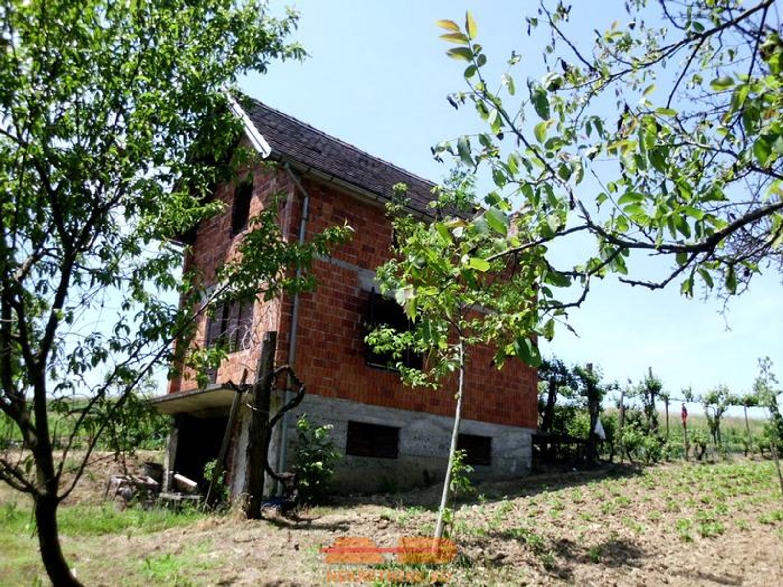 Klijet 25 m2 + oranica, Vrbovac — fotografija 5