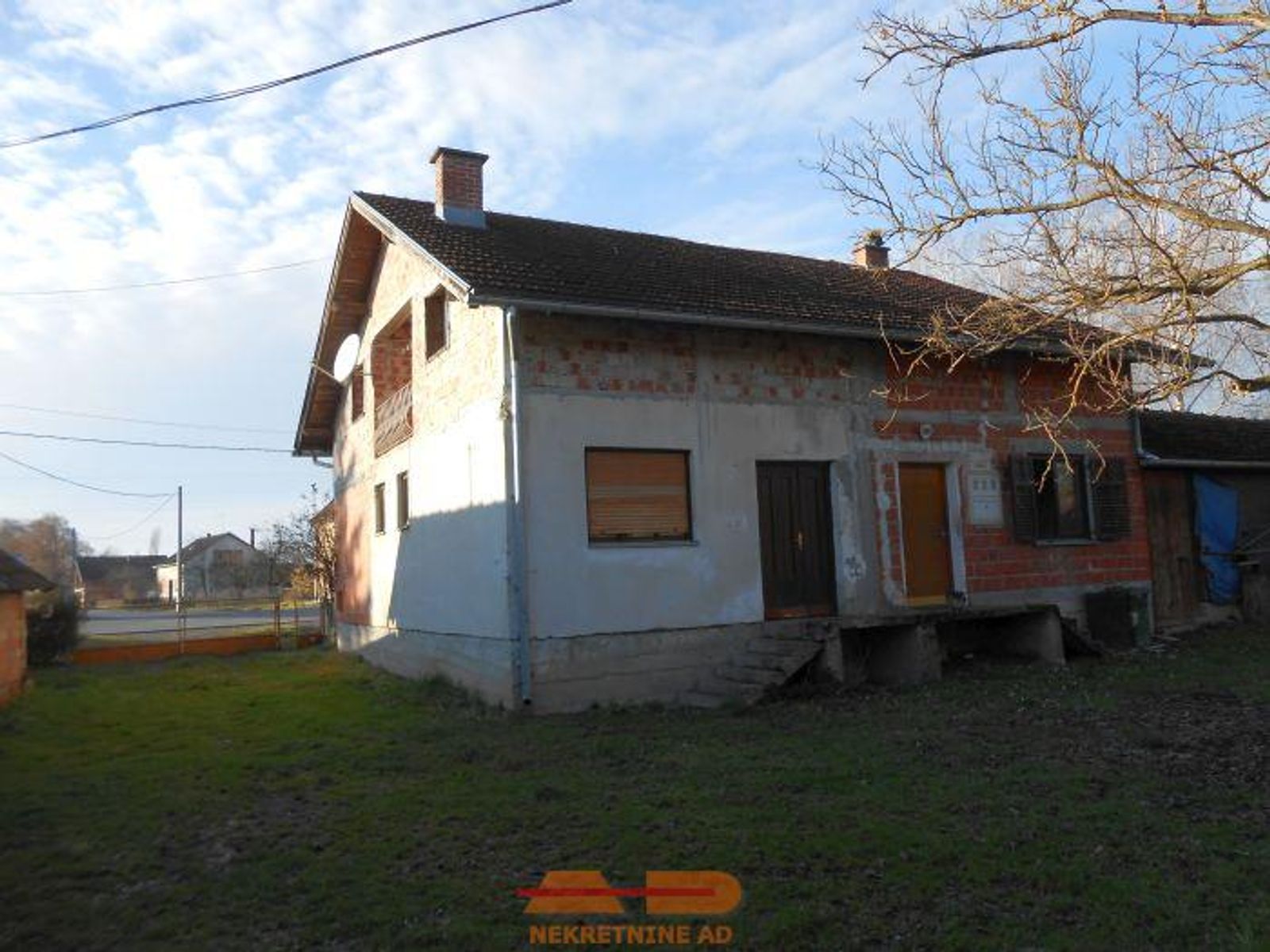Kuća, objekti, zemljište 4.4 Ha, Blagorodovac! — fotografija 8