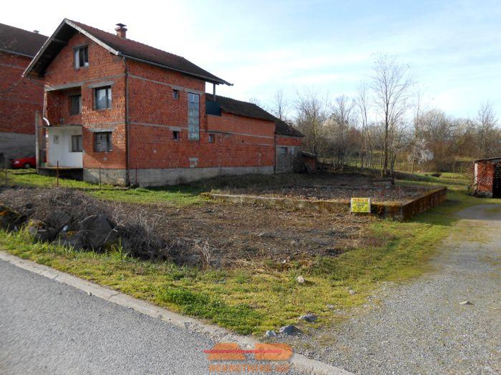Gradilište, 590 m2, Pakrac, blizina Bolnice!