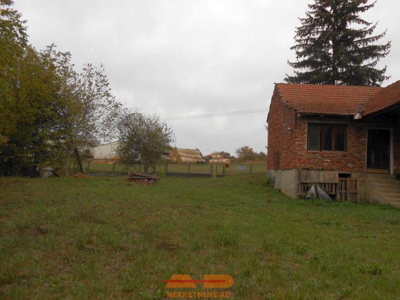 Kuća za renovaciju, parcela 8212 m2, Miljanovac! — fotografija 8