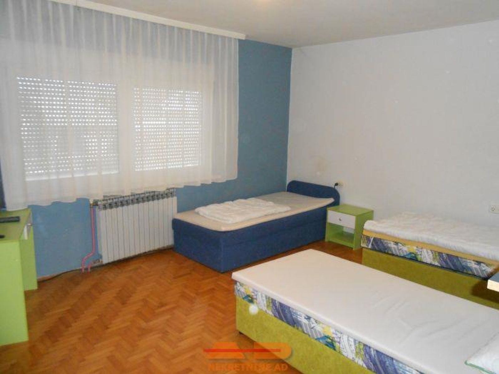 Renovirana, zgrade, parcela 2099 m2! — fotografija 28